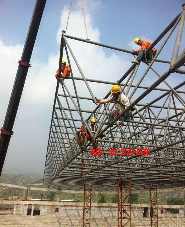 廣西衛(wèi)校校區(qū)體育館網(wǎng)架加工工程